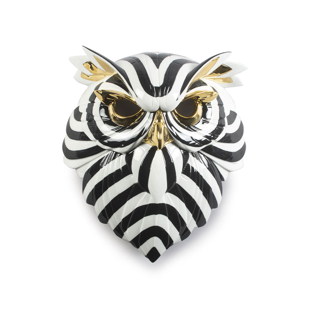 Porcelain mask sculpture, Owl by Jose Luis Santes - LLADRO