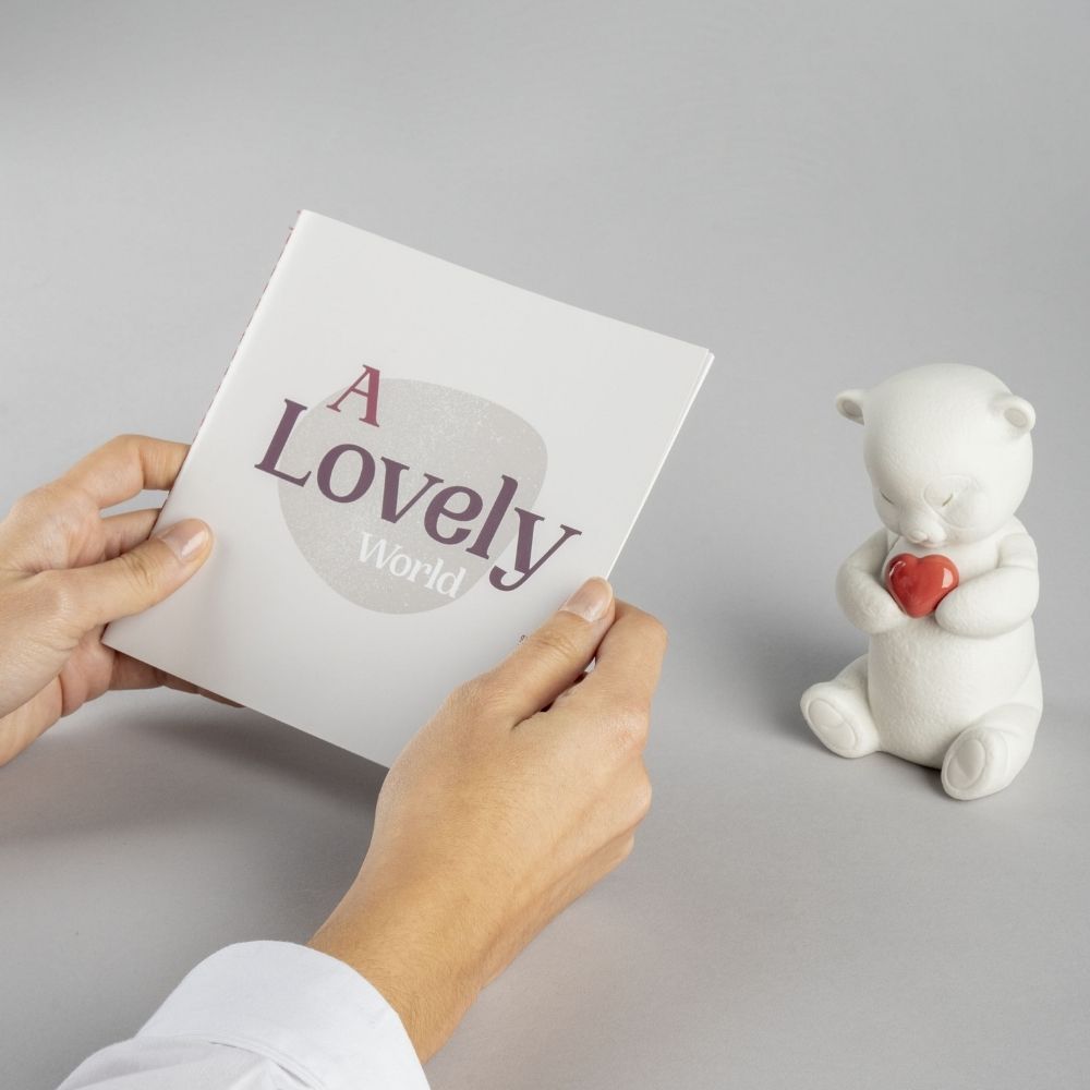 Porcelain figurine, Roby Bear by Virginia Gonzalez - LLADRO