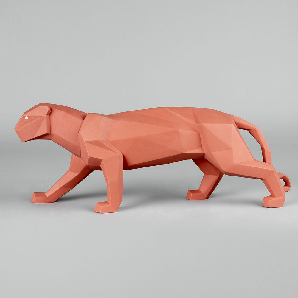 Porcelain sculpture, Coral Panther, Origami by Dept. Decoracion - LLADRO
