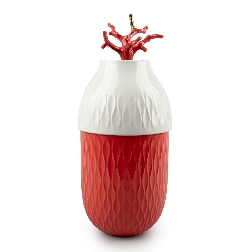 Decorative porcelain vase, Coral by Dept. Diseno y Decoracion - LLADRO