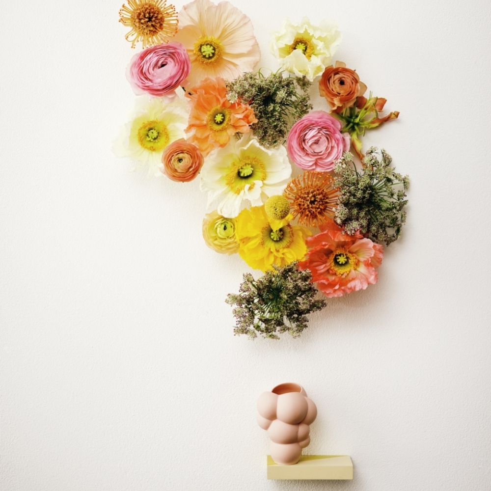 Porcelain vase, 3.9 inches, Skum Cameo - ROSENTHAL