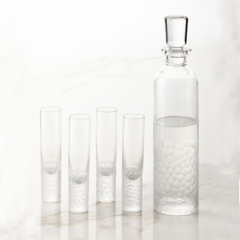 Vodka set - Decanter and 4 glasses, Artic by Stephen Jones - VISTA ALEGRE
