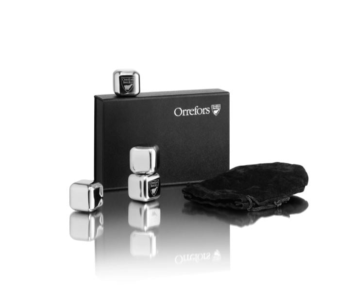 Set of 4 stainless steel cubes for cooling drinks, City by Martti Rytkonen - ORREFORS