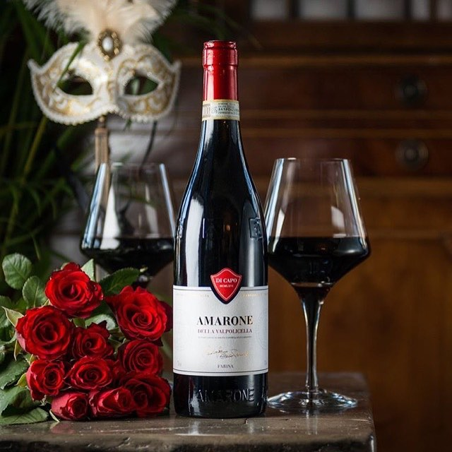 Red wine glass, Metropol by Erika Lagerbielke - ORREFORS