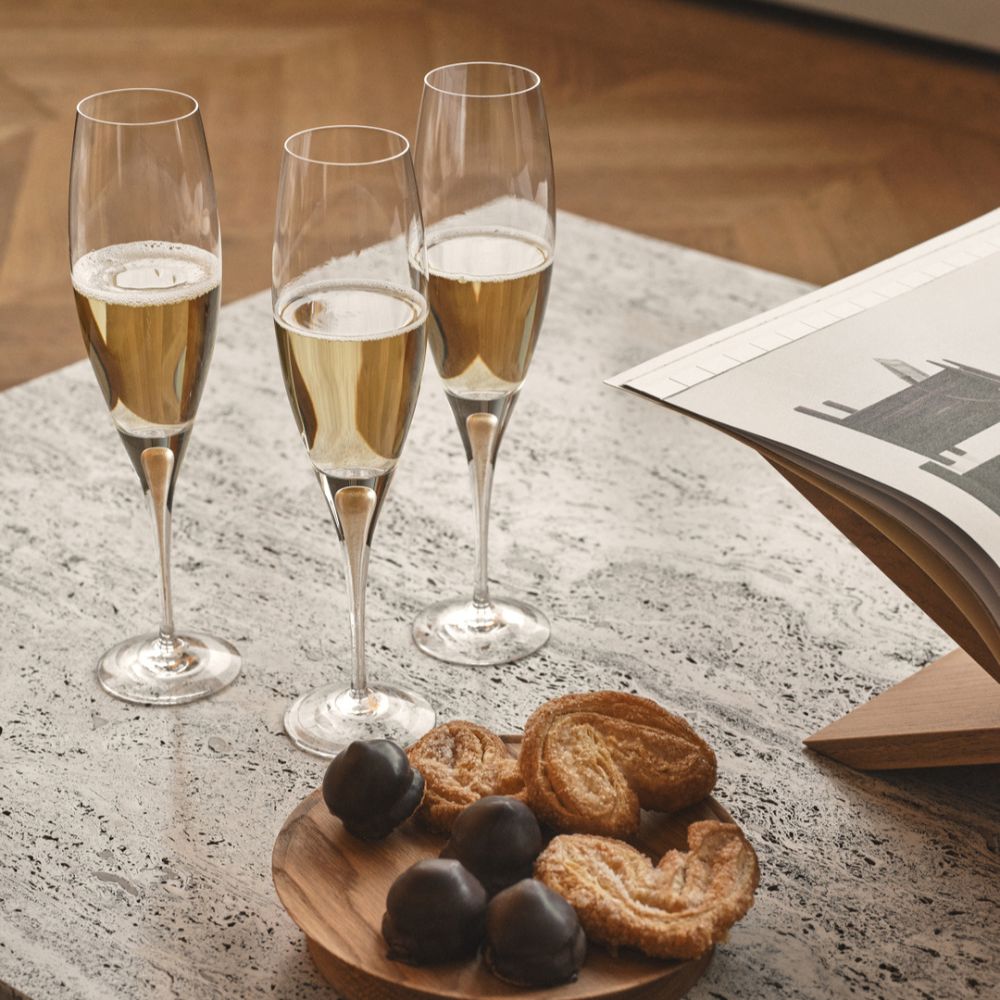 Set of 2 champagne glasses, Intermezzo Gold by Erika Lagerbielke - ORREFORS