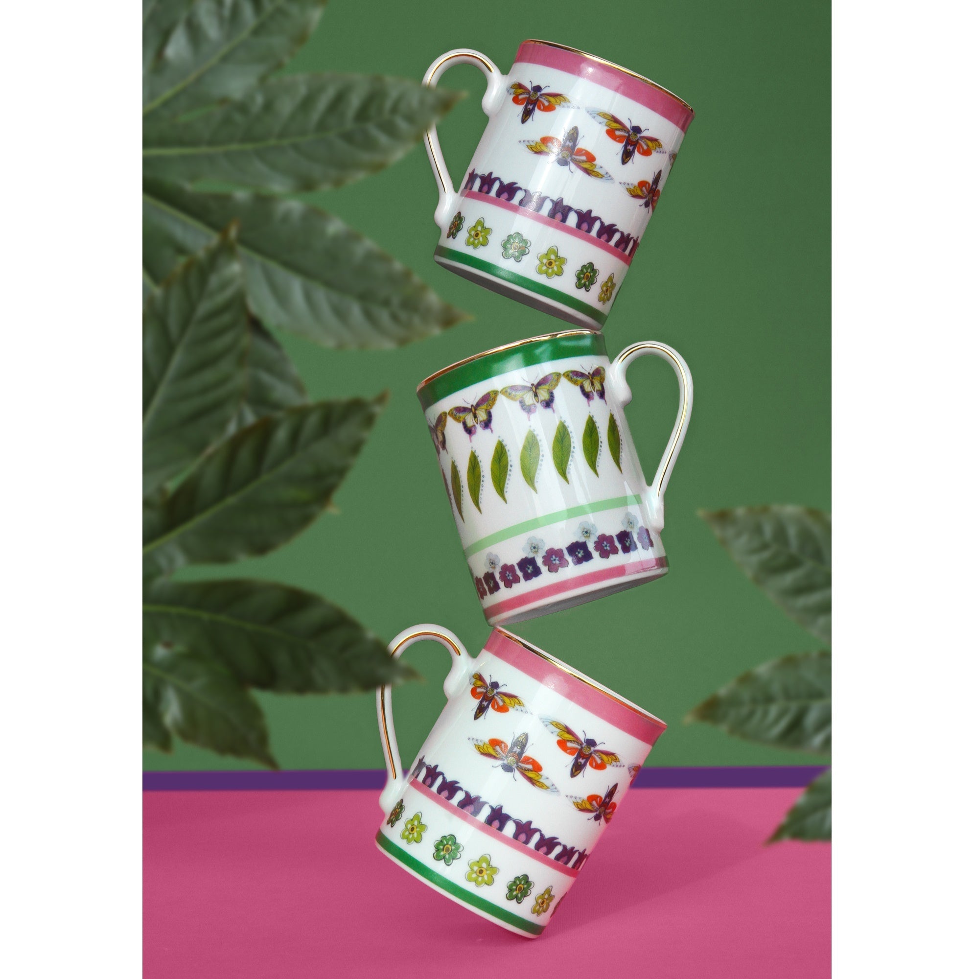 Porcelain mug, green, Amazzonia - BACI MILANO