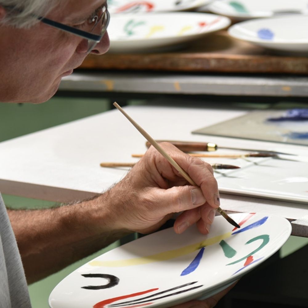 Charger plate, A Toute Epreuve by Joan Miro - Bernardaud