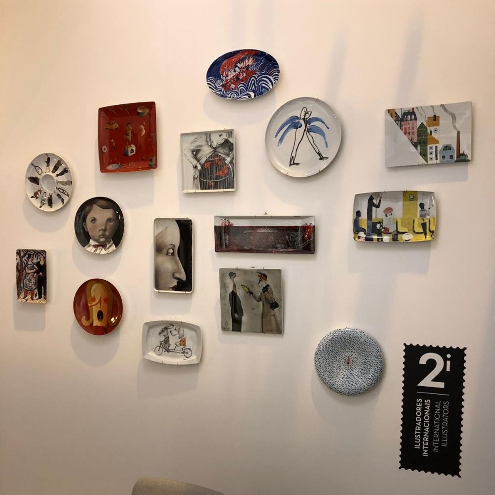 Decorative wall plate, Ilustradores by Marco Soma - VISTA ALEGRE