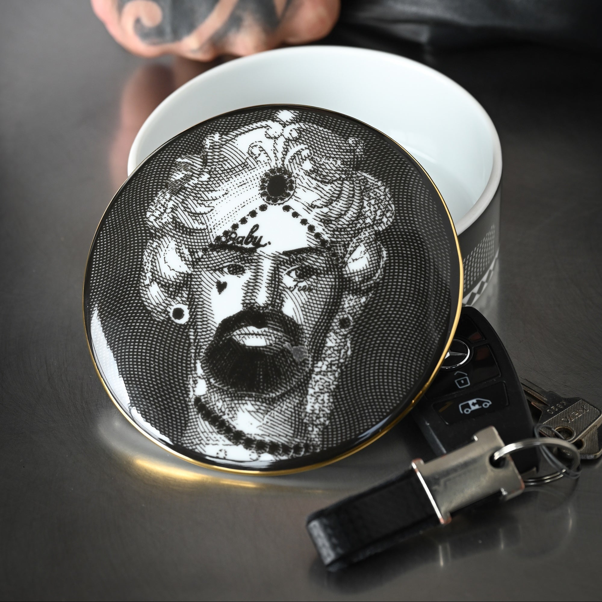 Porcelain box, 5.1 inches, Sagrada Familia The Transgressive - BACI MILANO