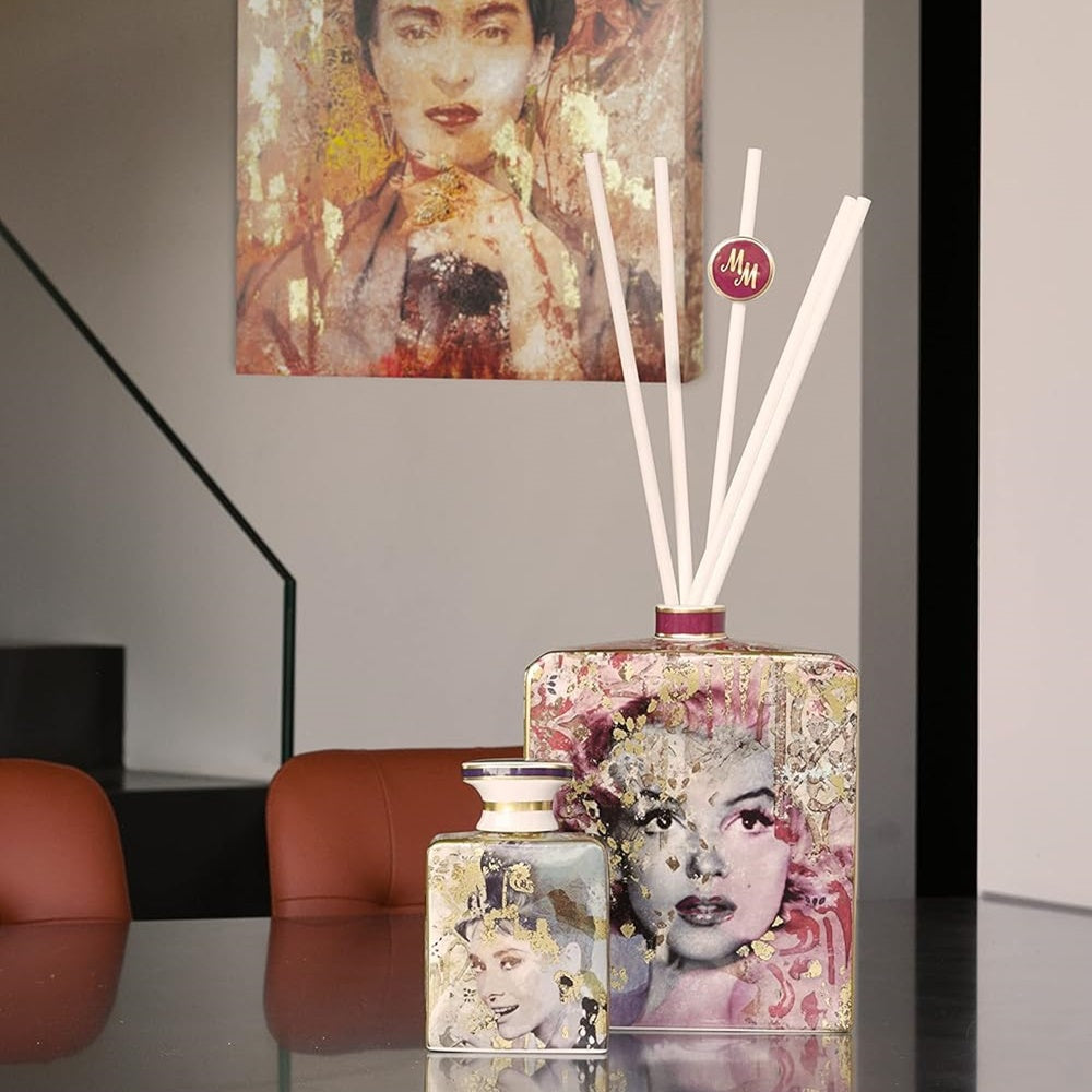 Scent diffuser made of porcelain, 12.7 fl oz, Memories Marilyn - BACI MILANO