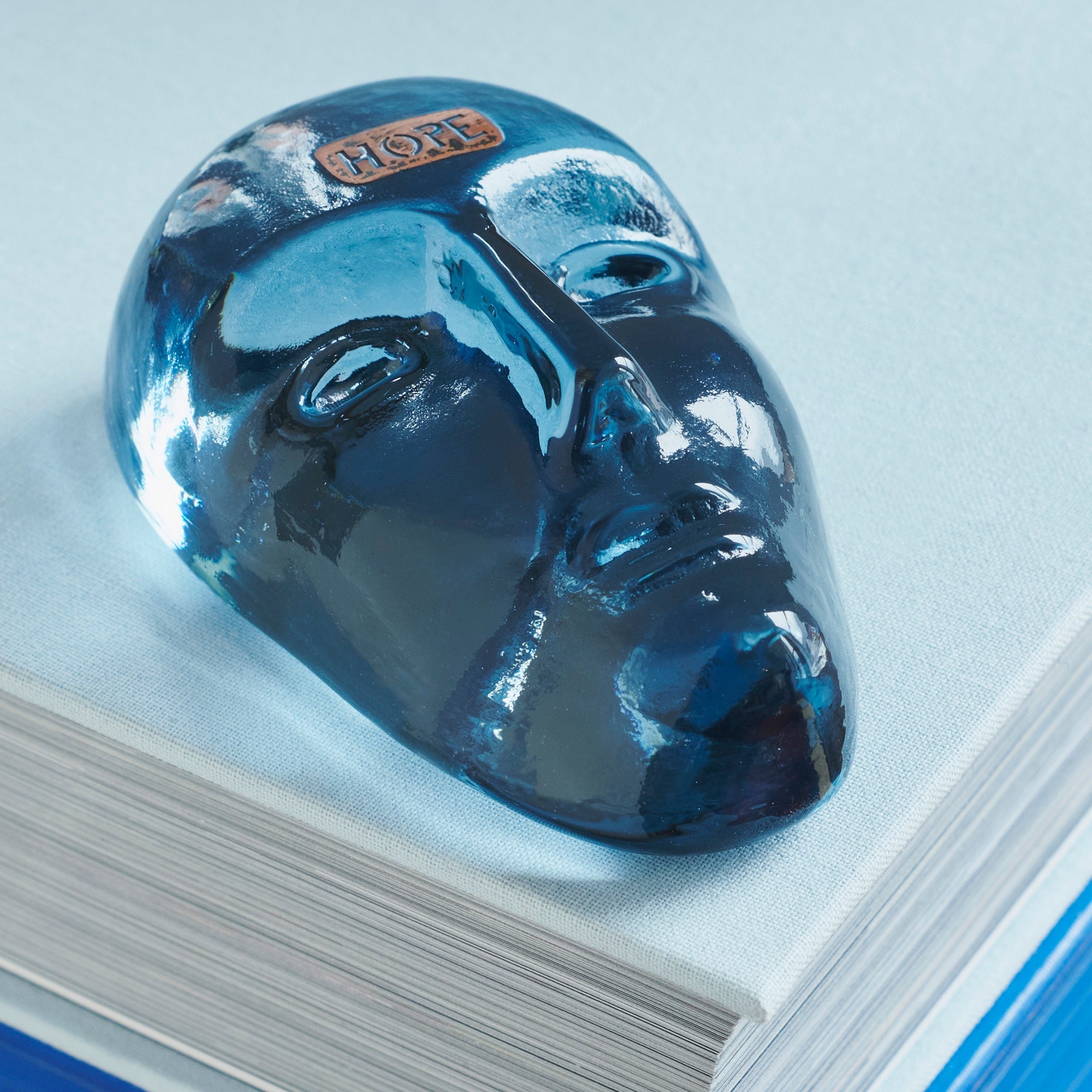 Sculpture Companion Hope by Bertil Vallien - KOSTA BODA