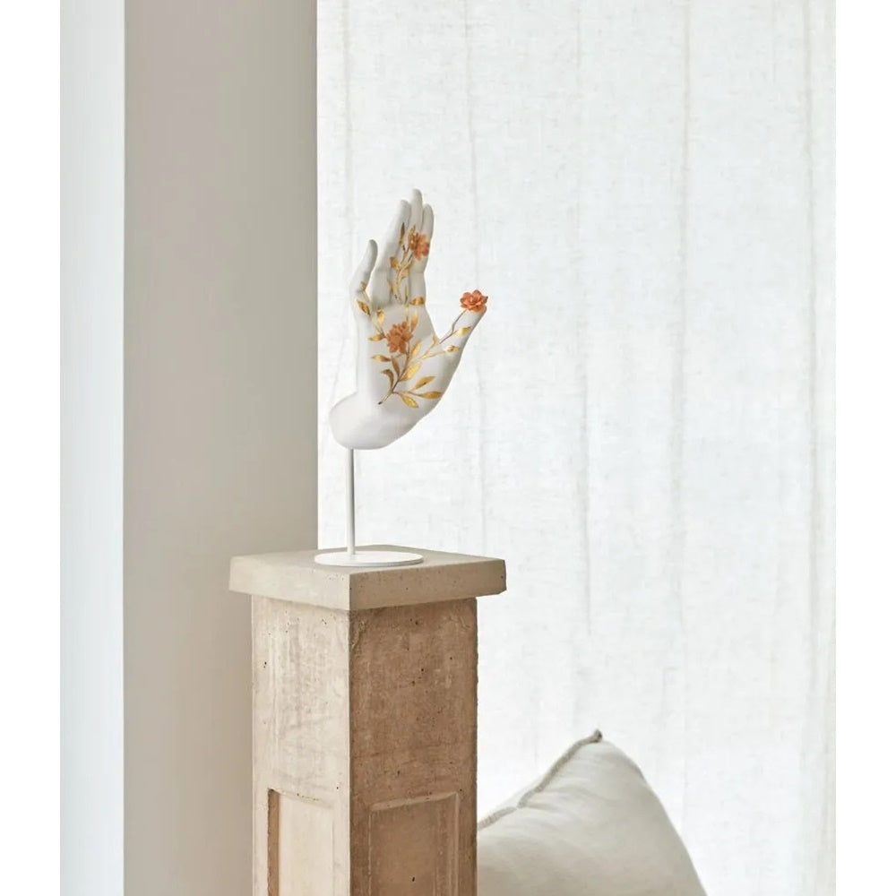 Porcelain sculpture, Protection Mudra by Dept. Diseno y Decoracion - LLADRO