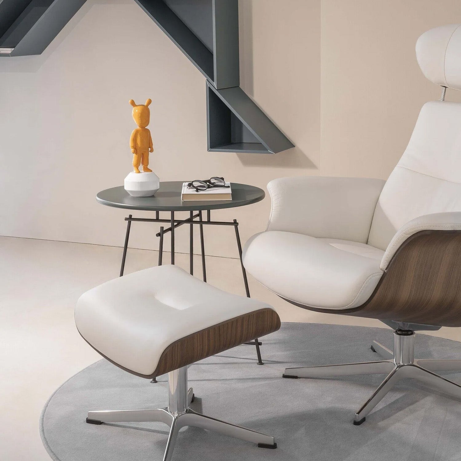 Porcelain sculpture, 11.8 inches, The Orange Guest by Jaime Hayon - LLADRO