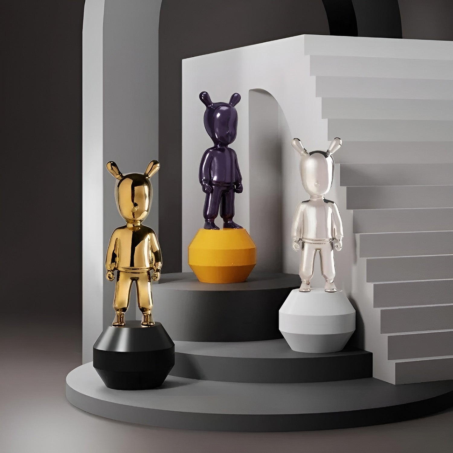 Porcelain sculpture, 11.8 inches, The Silver Guest by Jaime Hayon - LLADRO