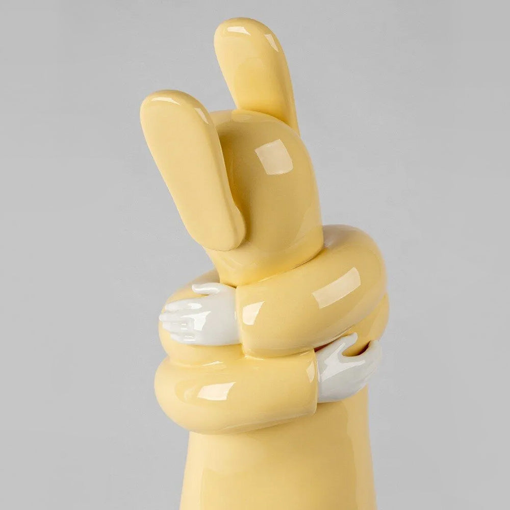 Porcelain sculpture Embraced Yellow by Jaime Hayon - LLADRO