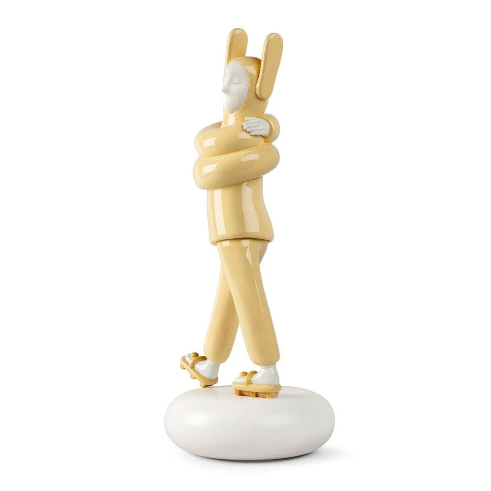 Porcelain sculpture Embraced Yellow by Jaime Hayon - LLADRO