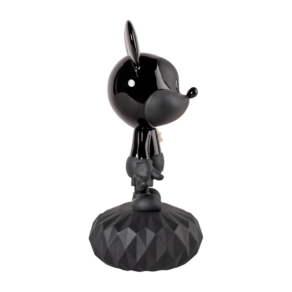 Porcelain sculpture Mickey Mouse Total Black by Eva Maria Cuerva - LLADRO