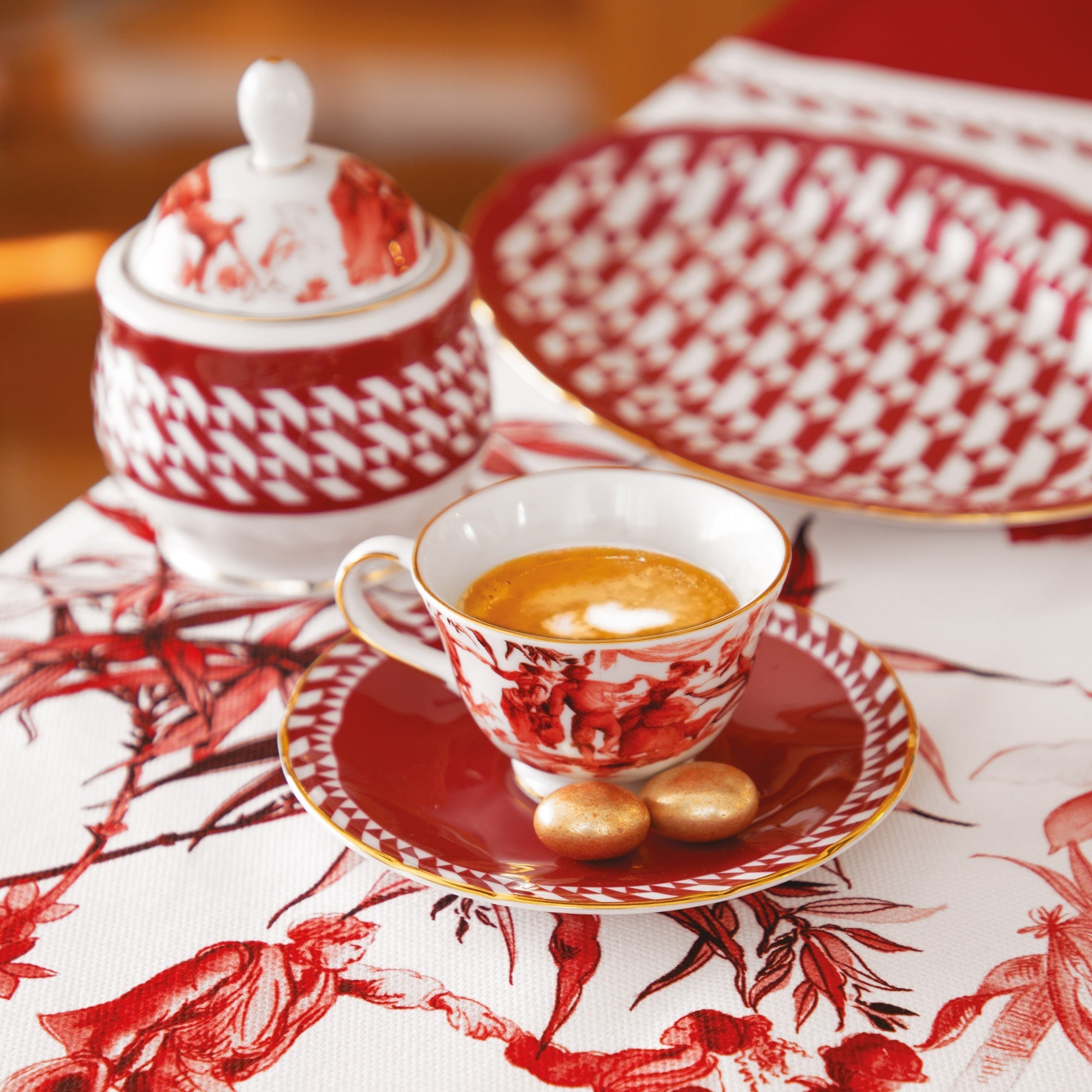 Set of 2 coffee cups and saucers, porcelain, Le Rouge - BACI MILANO