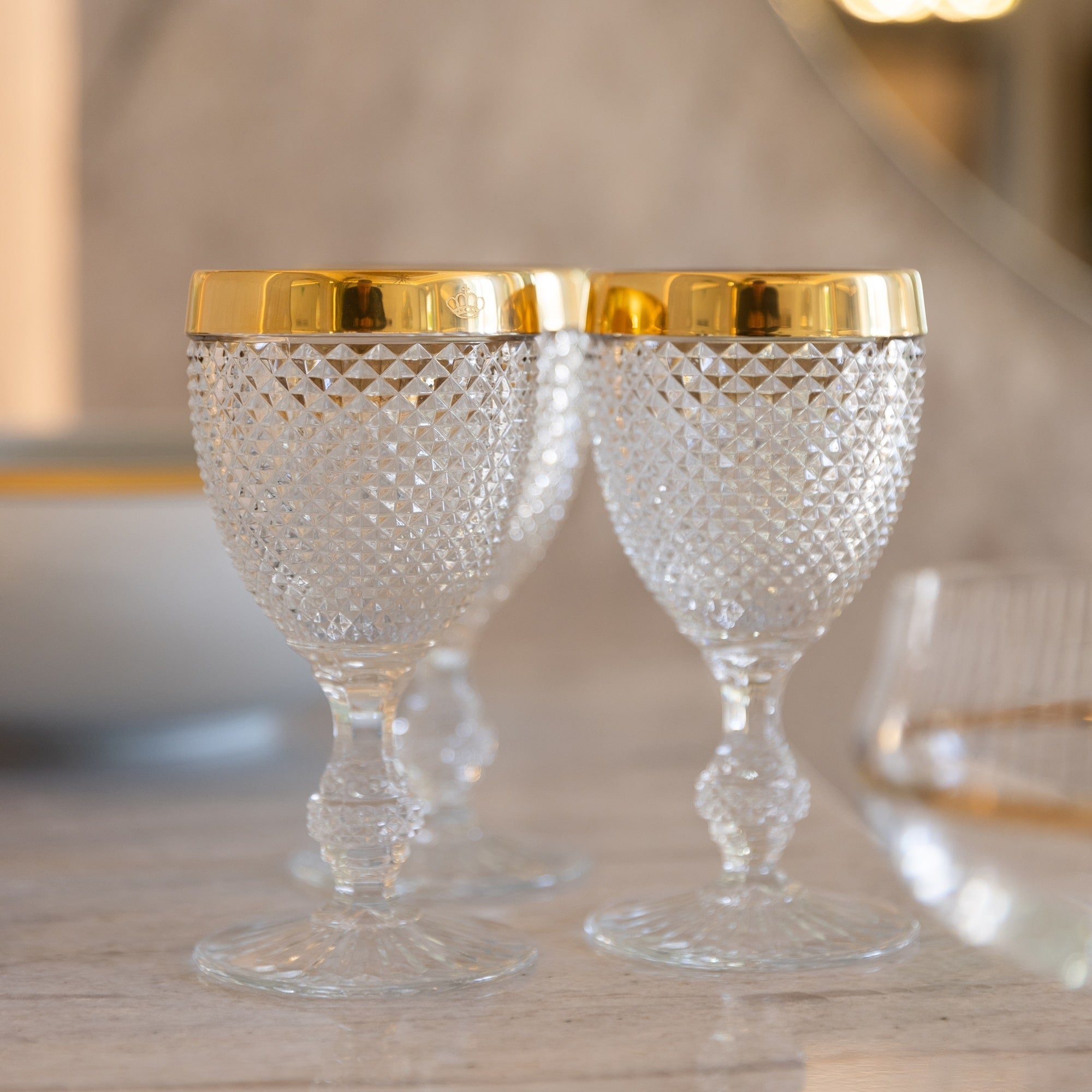 Set of 2 wine glasses, Bicos Ouro Gold - VISTA ALEGRE