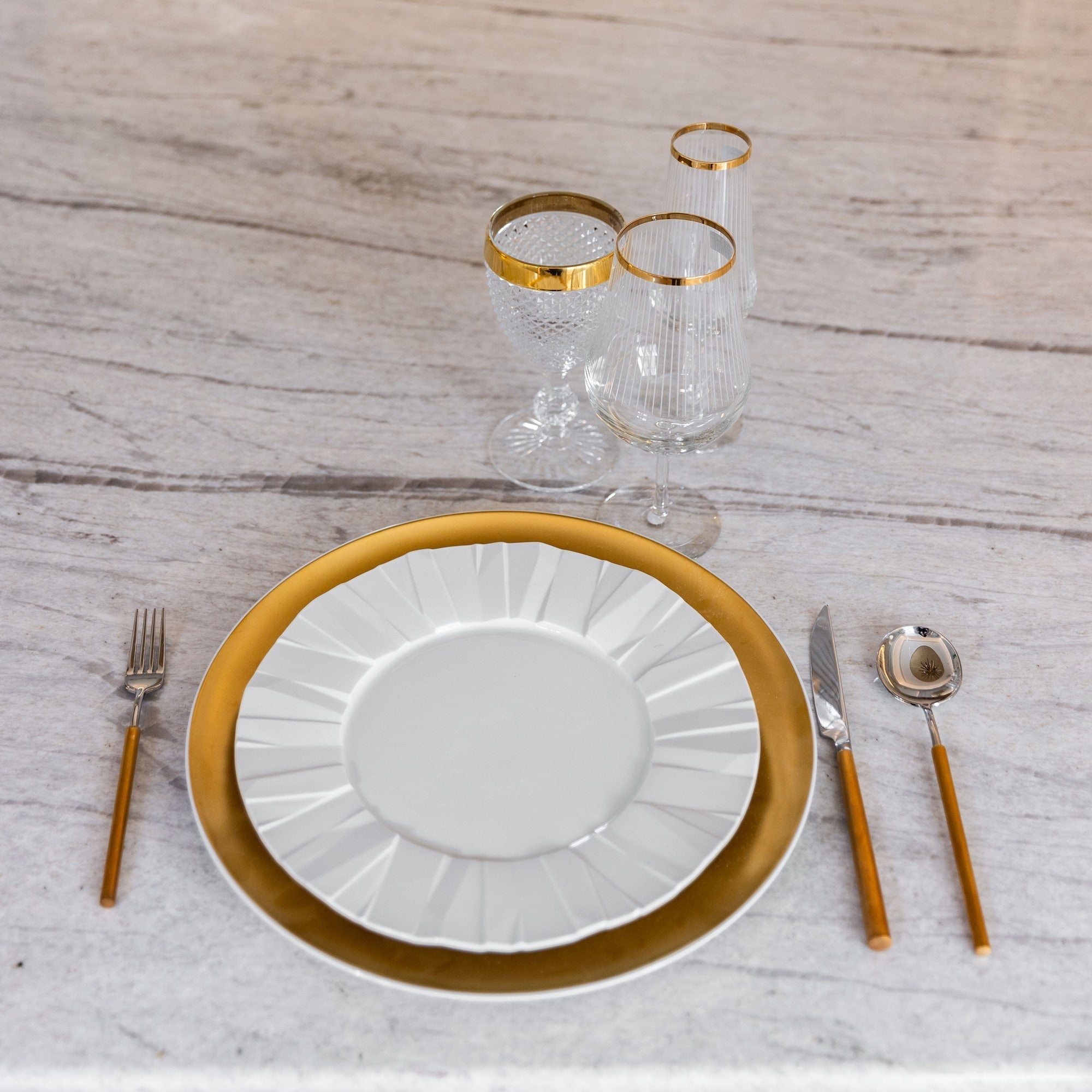 Set of 2 wine glasses, Bicos Ouro Gold - VISTA ALEGRE