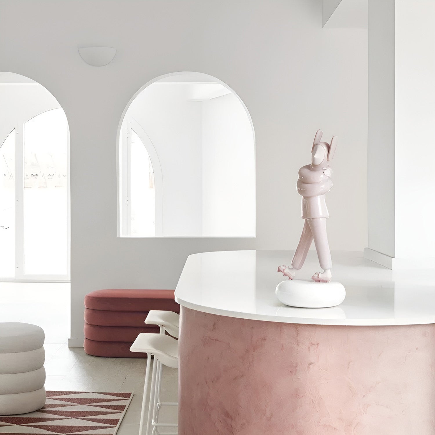 Porcelain sculpture Embraced Pink by Jaime Hayon - LLADRO