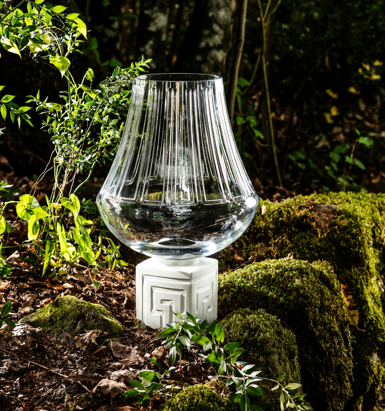 Vase with foot, Minos - VISTA ALEGRE