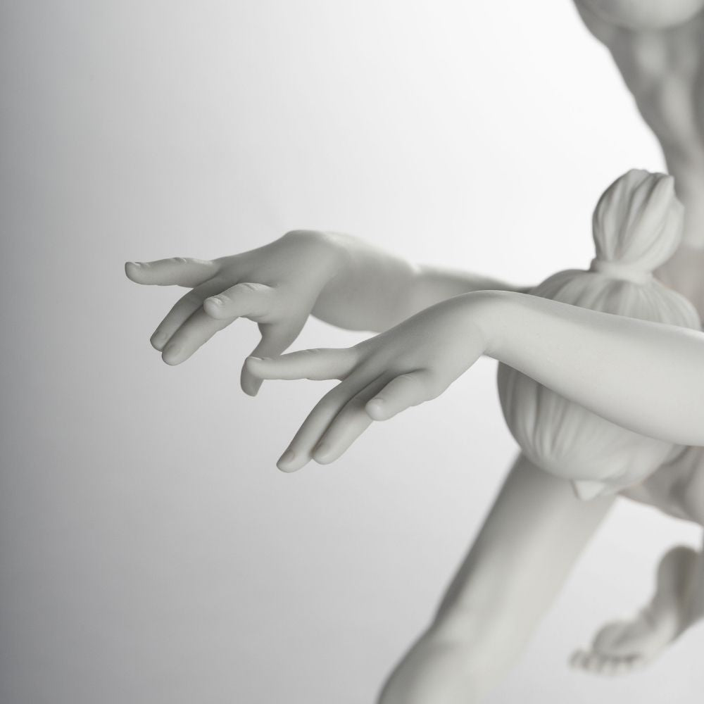 Sculpture The Art of Movement Dancers by Jose Luis Santes - LLADRO