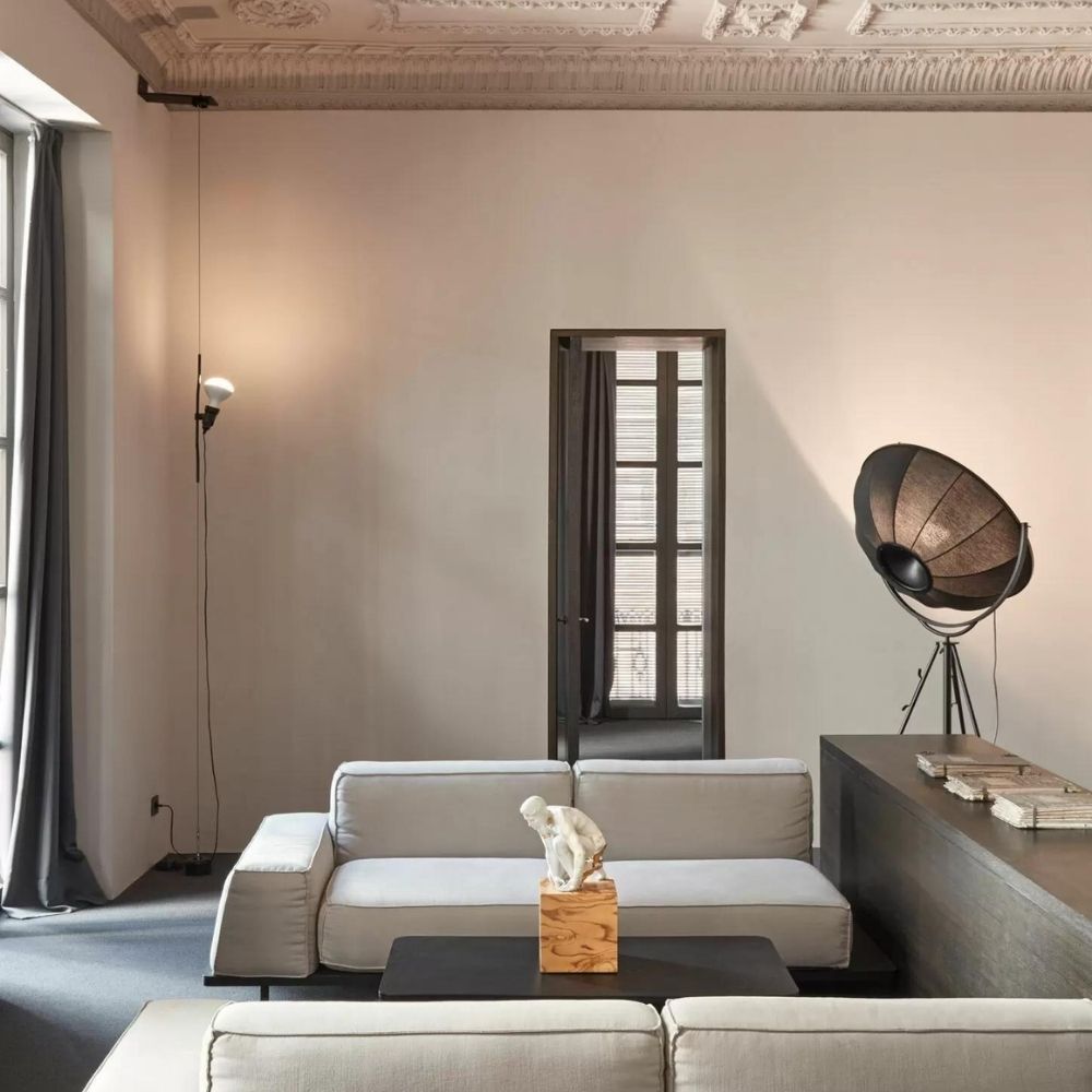 Porcelain sculpture Hermes by Ernest Massuet - LLADRO