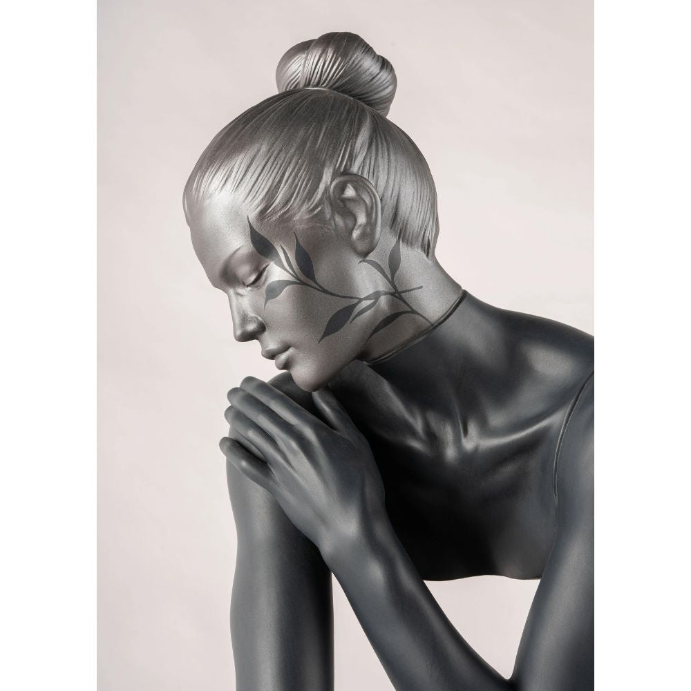 Figurine Reflections of Nature - Her by Ernest Massuet - LLADRO