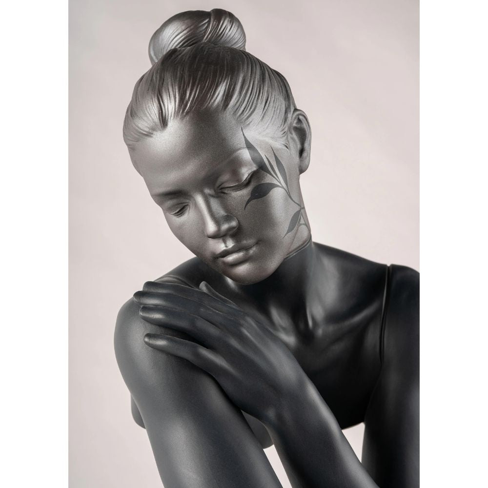 Figurine Reflections of Nature - Her by Ernest Massuet - LLADRO