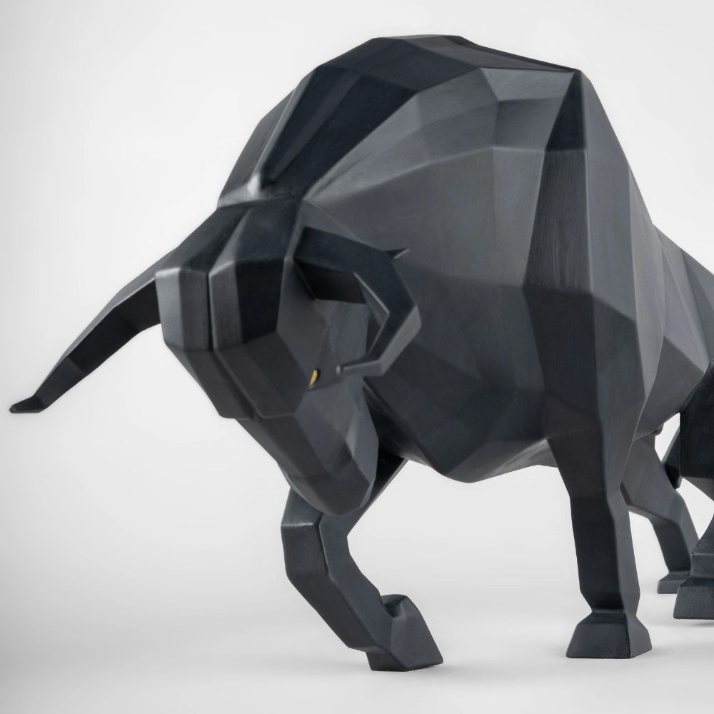 Matte black porcelain sculpture, Bull, Origami - LLADRO