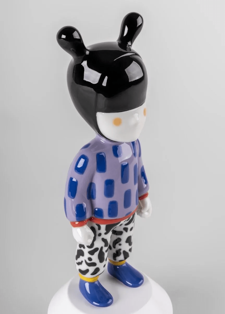 Porcelain sculpture, 11.8 inches, The Guest by Camille Walala - LLADRO