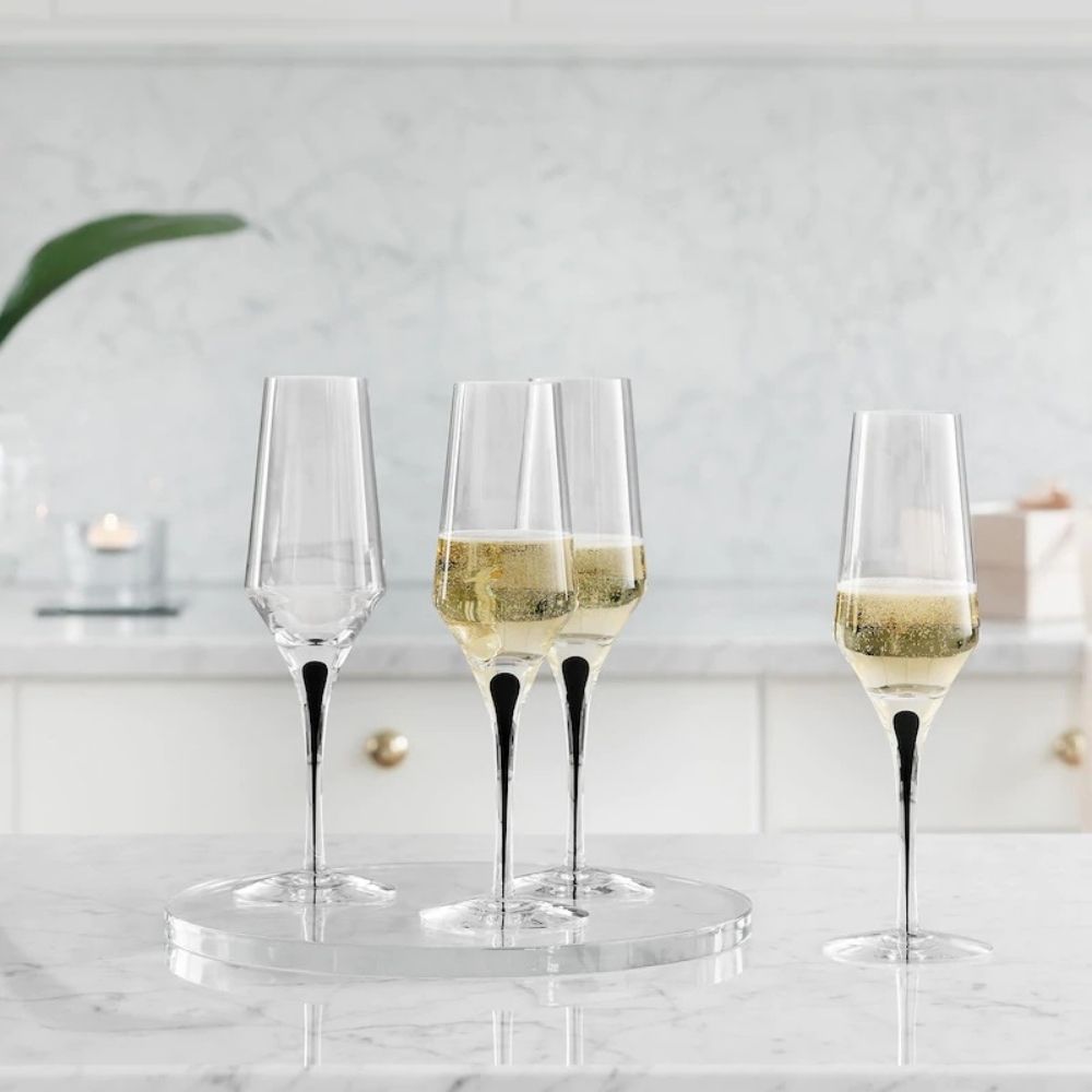 Champagne glass, Metropol by Erika Lagerbielke - ORREFORS