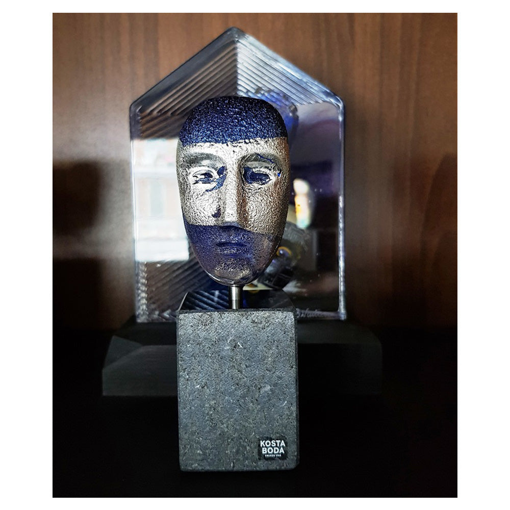 Sculpture with stand Brains Freja by Bertil Vallien - Limited Edition - KOSTA BODA