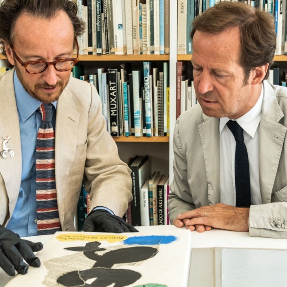 Charger plate, A Toute Epreuve by Joan Miro - Bernardaud