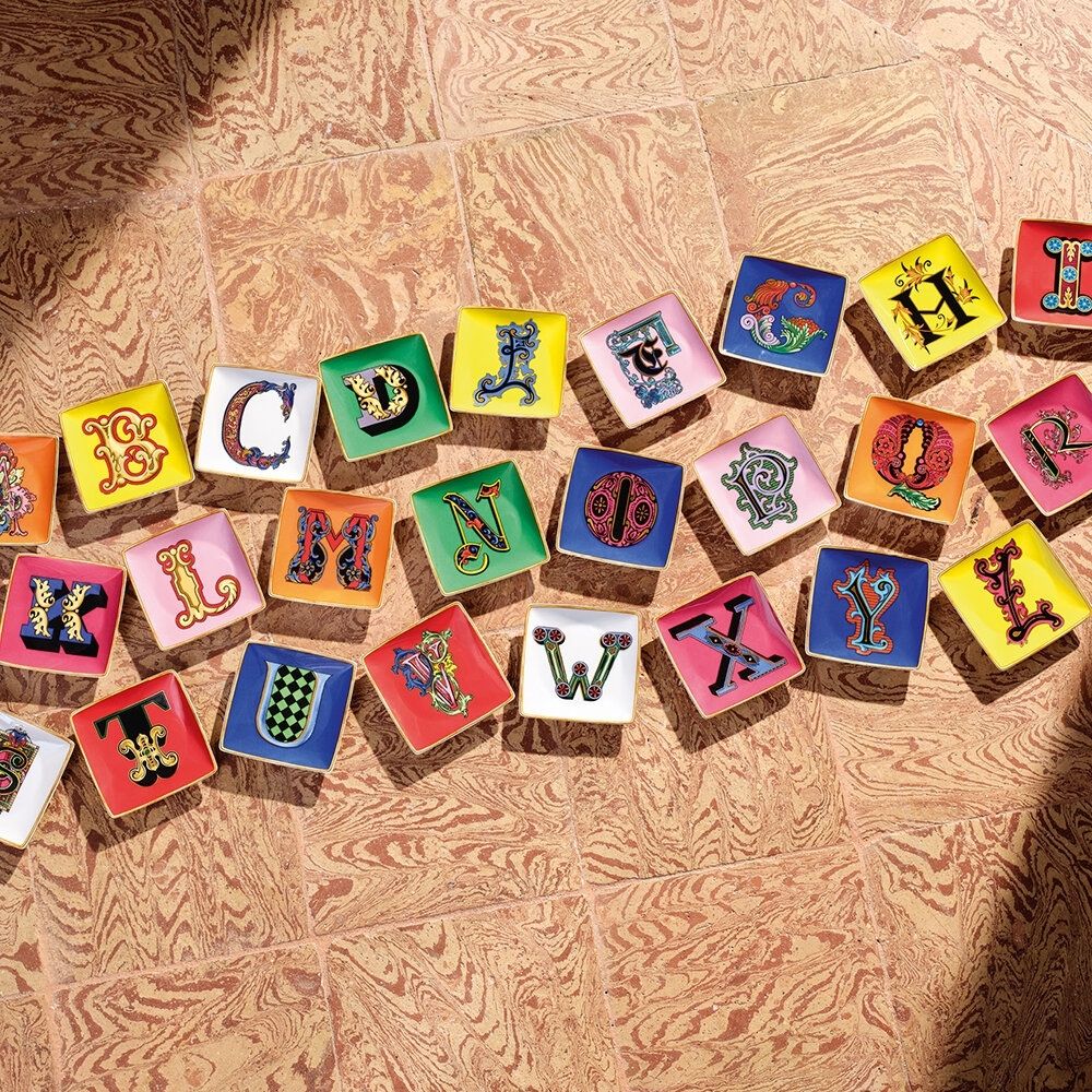 Set of 7 square saucers made of porcelain, Holiday Alphabet - VERSACE