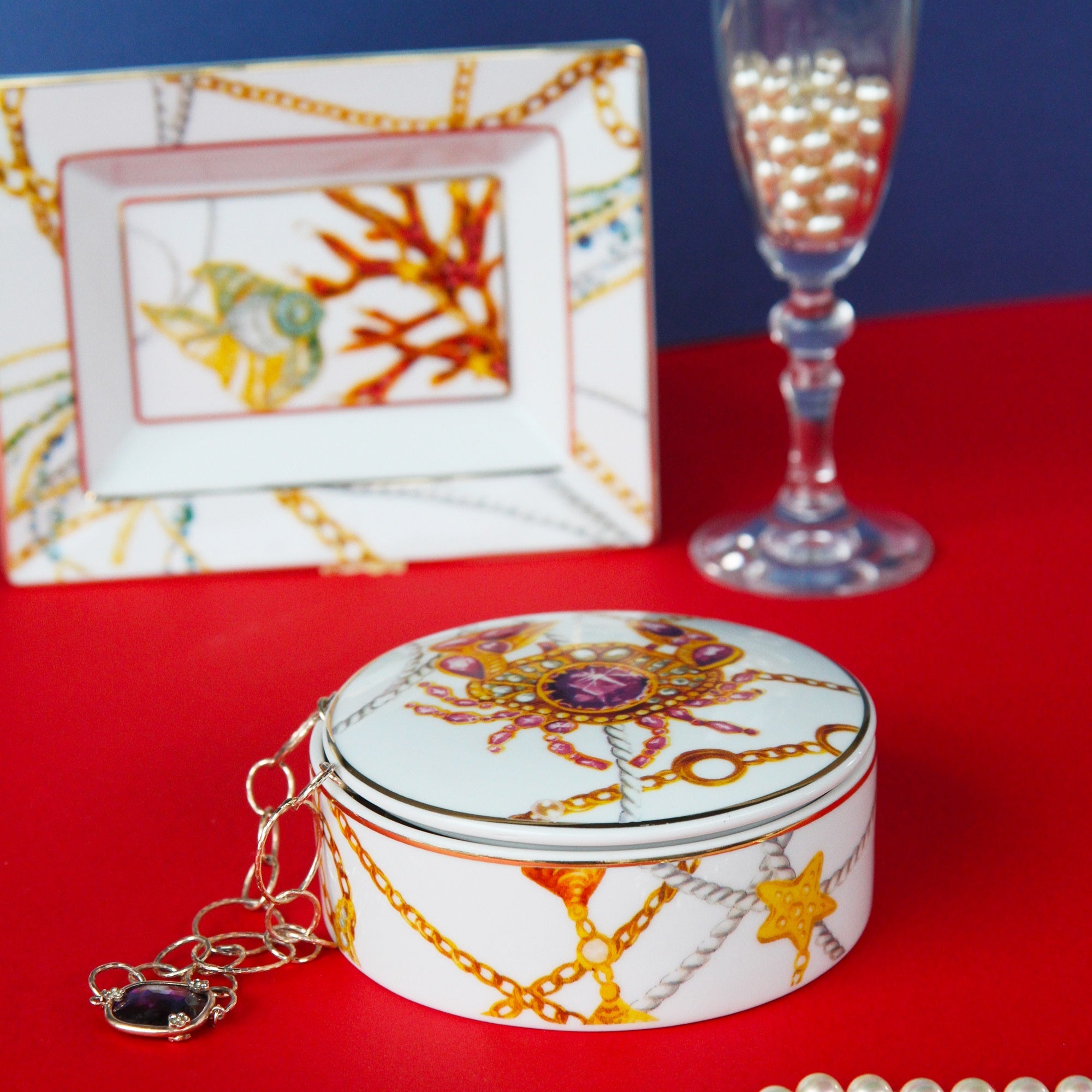 Round porcelain box, Portofino -  BACI MILANO