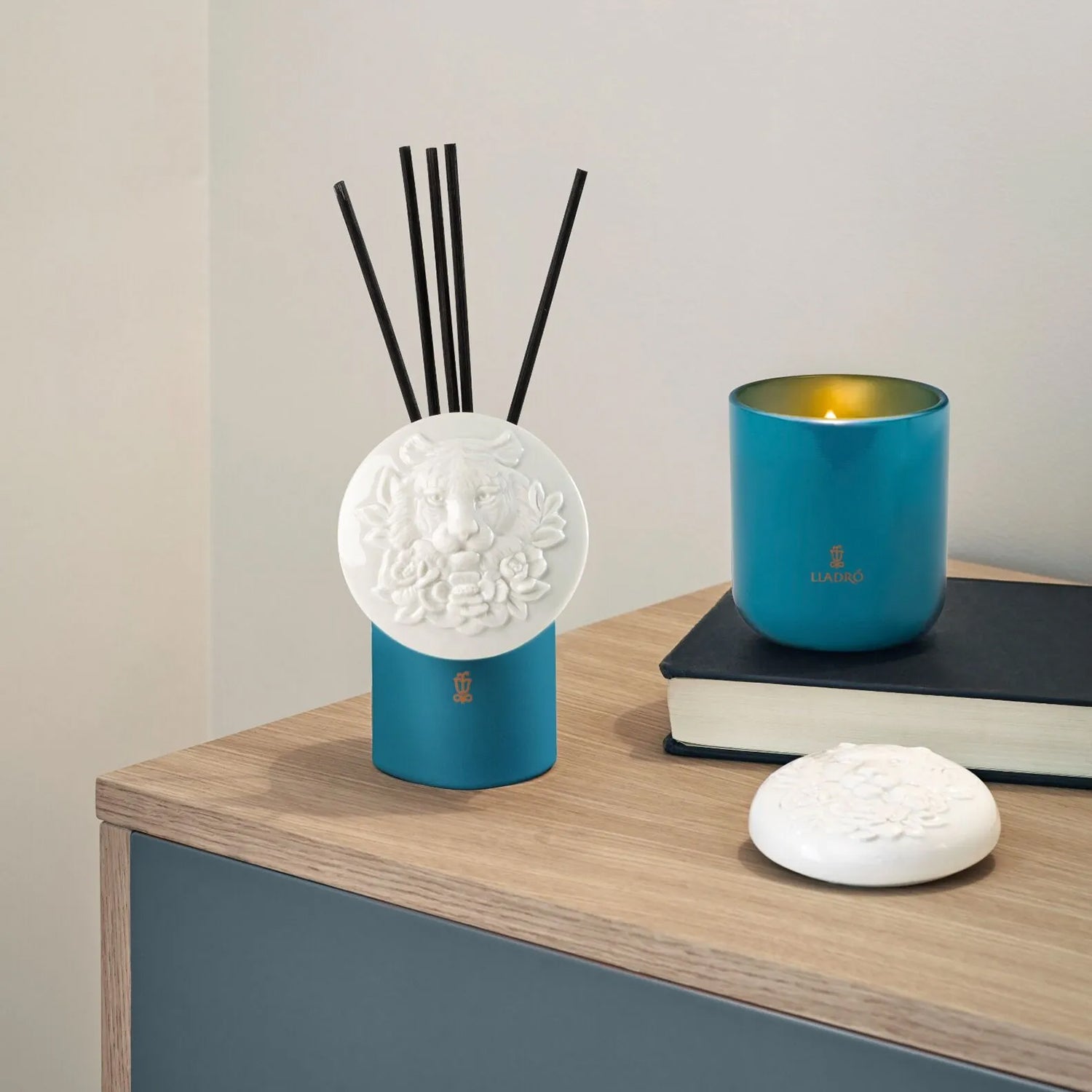 Scented candle, Moonlight scent, Tiger - LLADRO