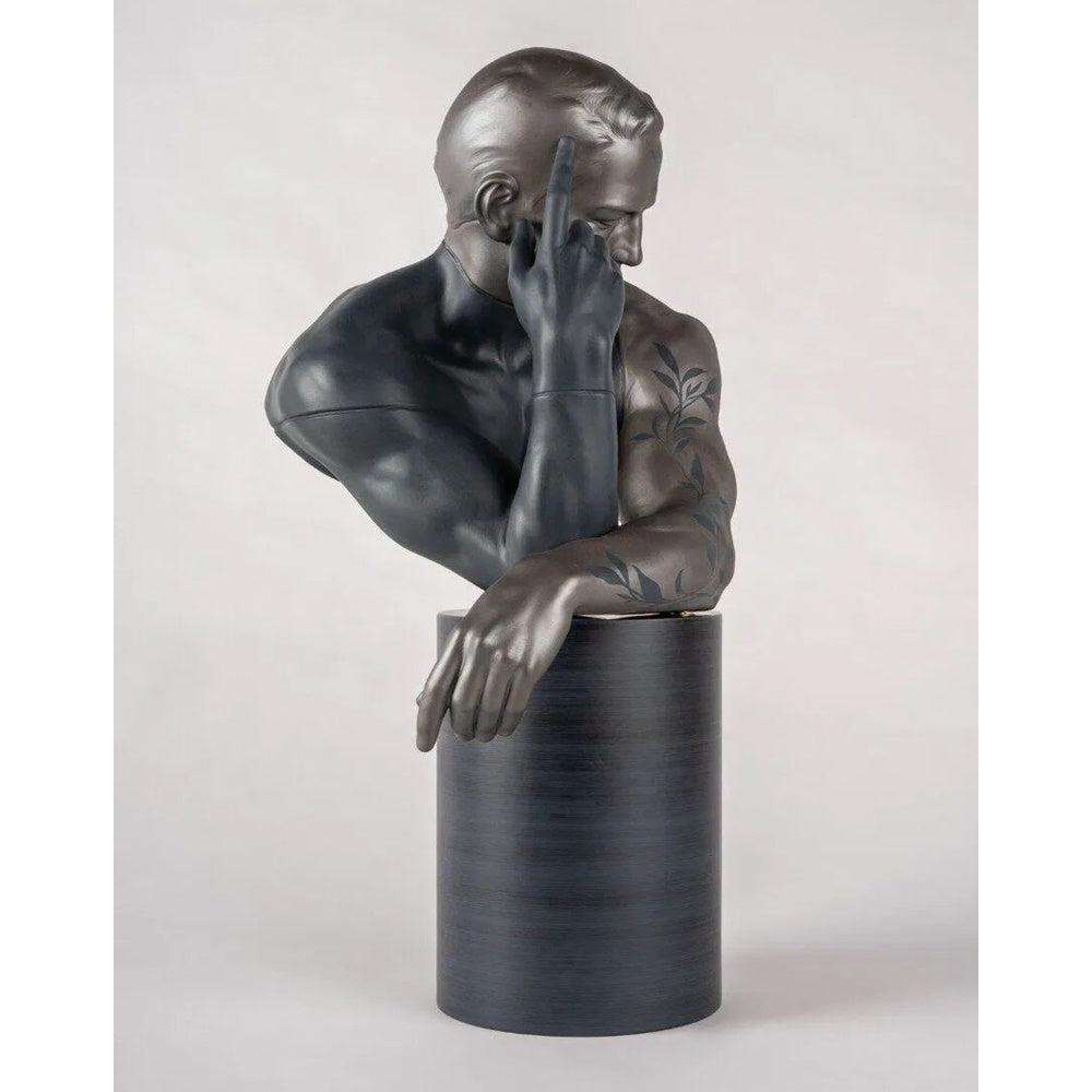 Figurine Reflections of Nature - Him by Ernest Massuet - LLADRO