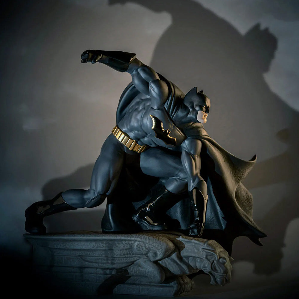 Porcelain sculpture Batman by Eva Maria Cuerva - Limited Edition - LLADRO