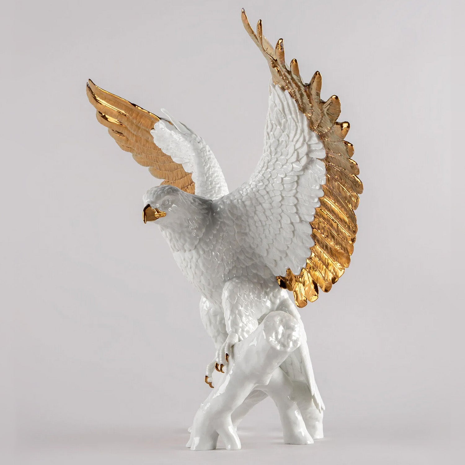 Sculpture Freedom Eagle by Alfredo Llorens - LLADRO