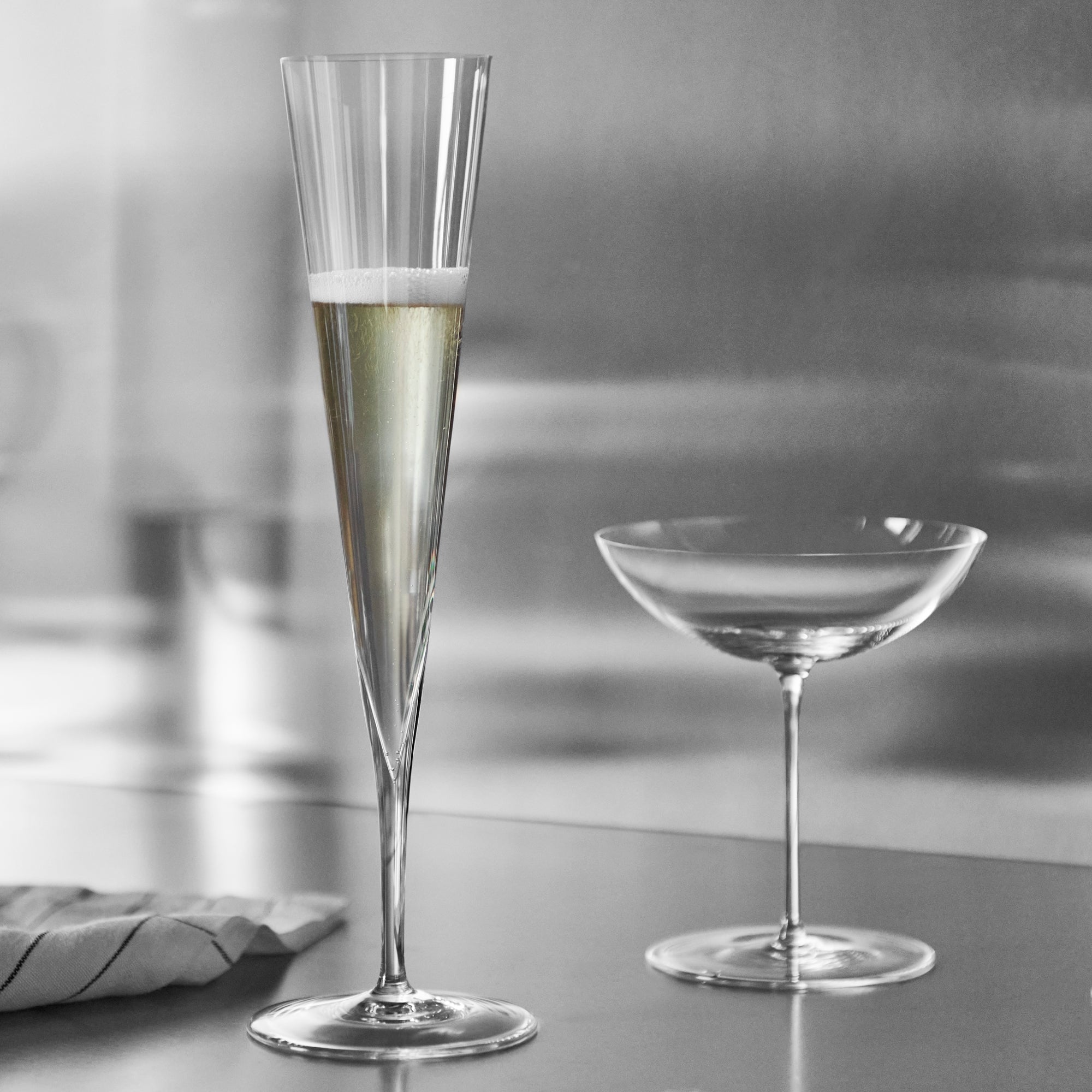 Set of 2 cocktail glasses, 8.8 fl oz, Geometry by Claesson Koivisto Rune - ORREFORS