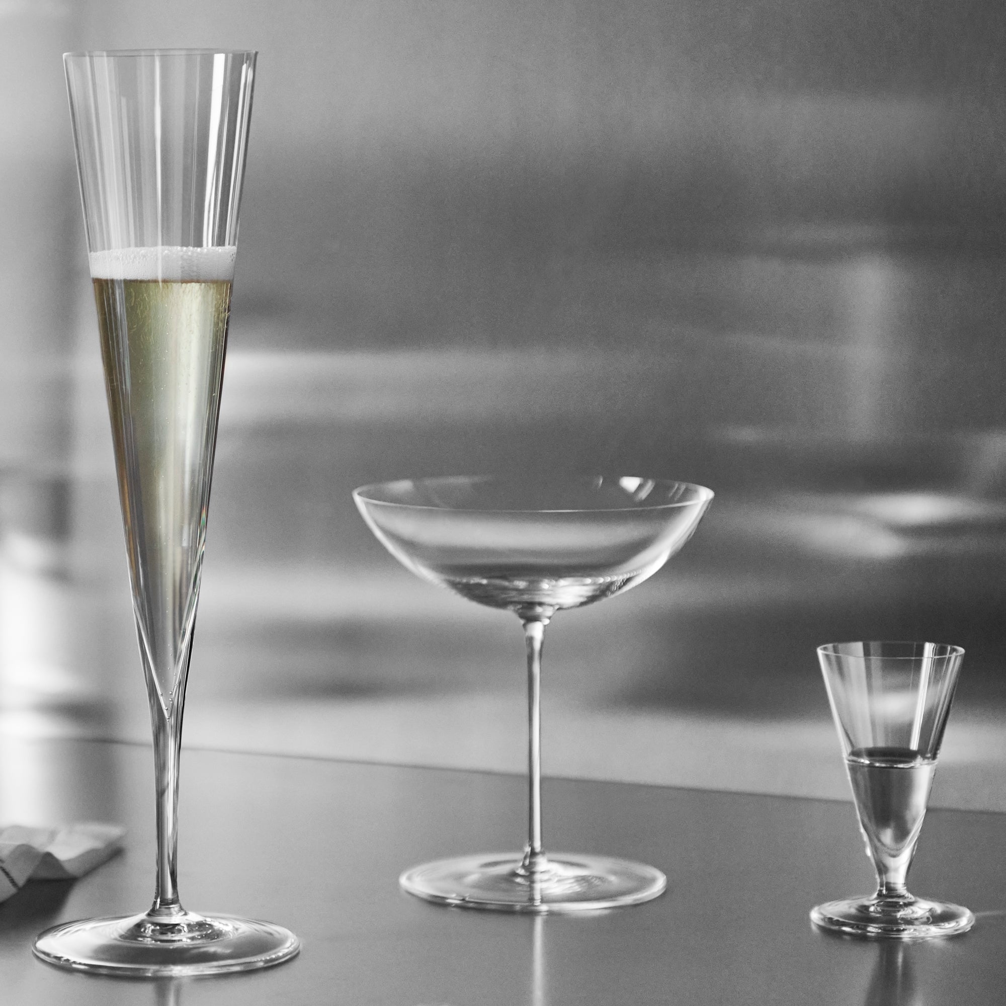 Set of 2 champagne glasses, 8.5 fl oz, Geometry by Claesson Koivisto Rune - ORREFORS